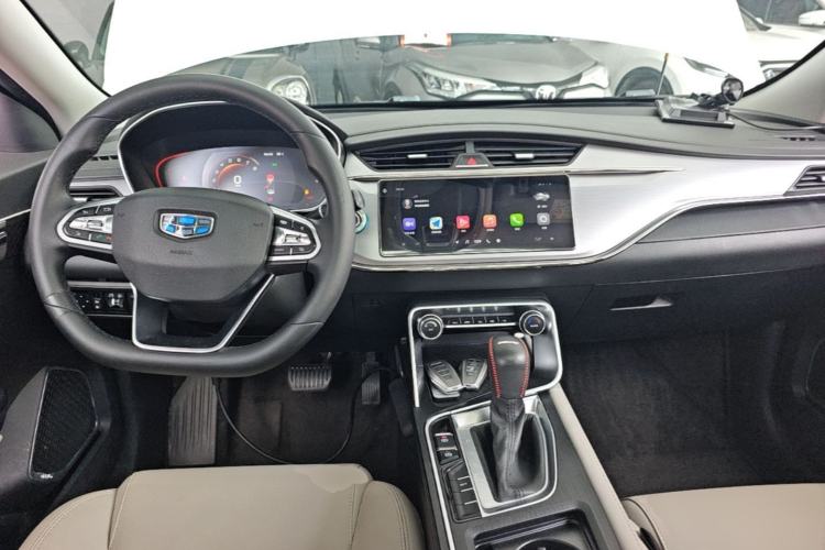 Used Geely Auto Binray 2018 14T CVT Binyi Edition Center Console