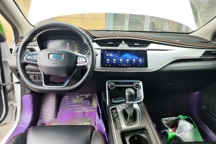 Used Geely Auto Binray 2018 14T CVT Binyi Edition Center Console