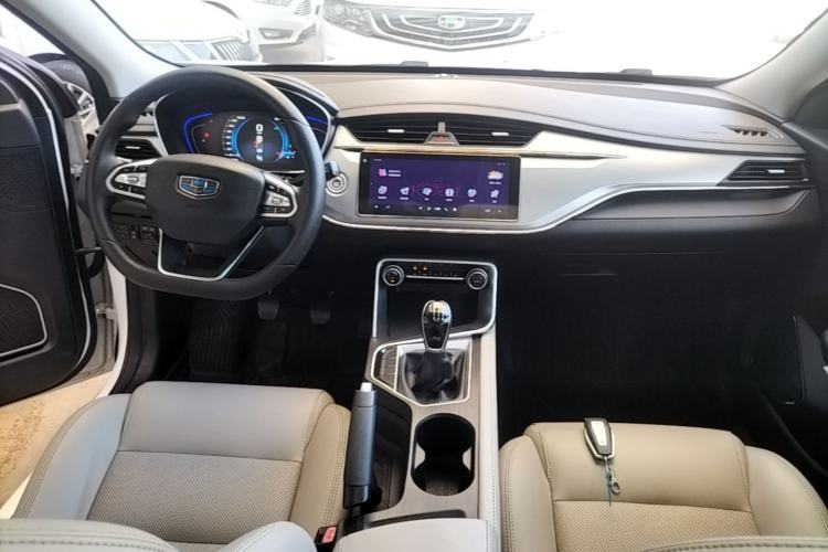 Used Geely Auto Binray 2018 14T Manual Binzhi Edition Center Console