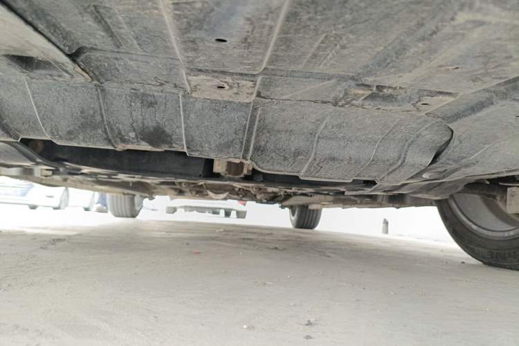Used Geely Auto Binray 2018 14T CVT Binyi Edition Chassis Front