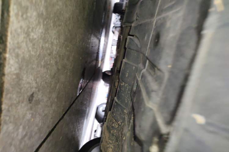 Used Geely Auto Binray 2018 14T CVT Binyi Edition Chassis Front