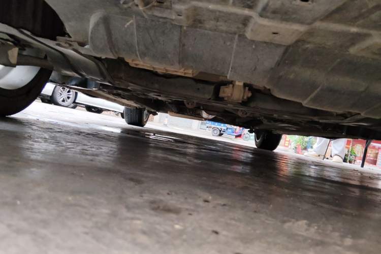 Used Geely Auto Binray 2018 14T CVT Binyi Edition Chassis Front
