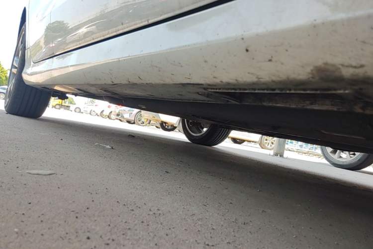 Used Geely Auto Binray 2018 14T CVT Binyi Edition Chassis Front Right