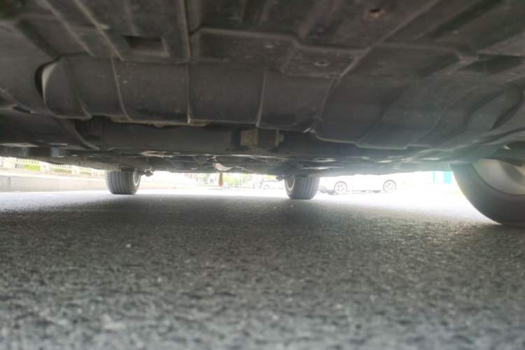 Used Geely Auto Binray 2018 14T CVT Binyi Edition Chassis Front