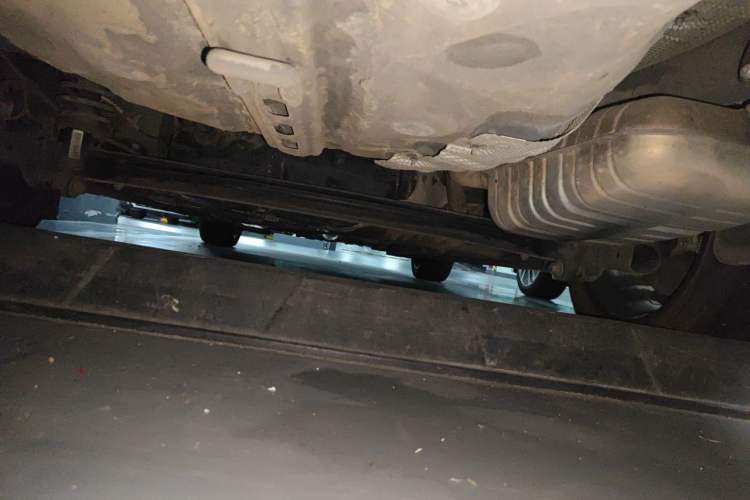 Used Geely Auto Binray 2018 14T CVT Binyi Edition Chassis Rear