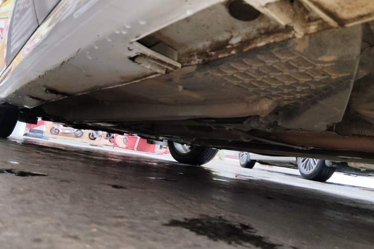 Used Geely Auto Binray 2018 14T CVT Binyi Edition Chassis Rear Left
