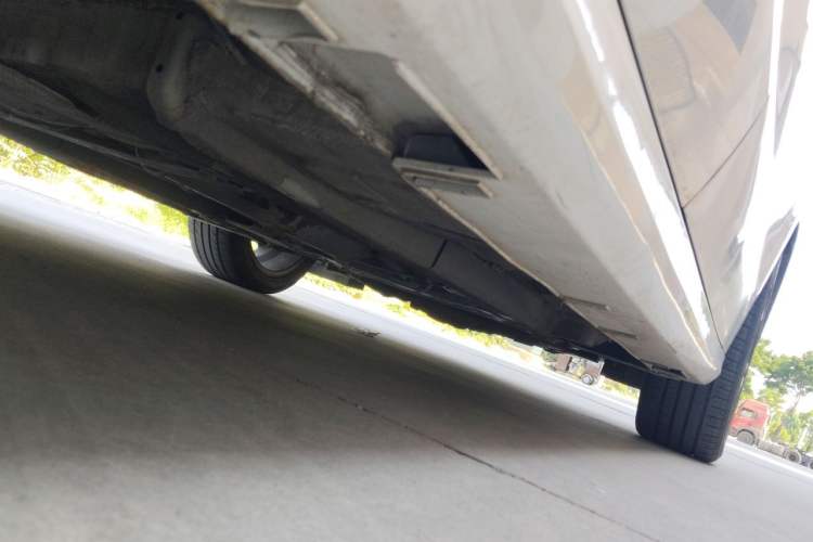 Used Geely Auto Binray 2018 14T CVT Binyi Edition Chassis Rear Right