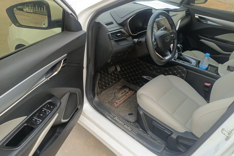 Used Geely Auto Binray 2018 14T CVT Colorful Edition Driver Seat