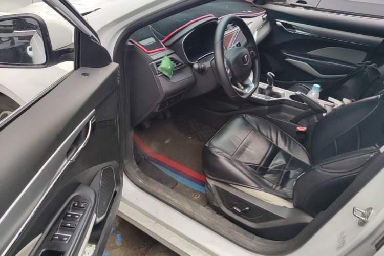 Used Geely Auto Binray 2018 14T Manual Binzhi Edition Driver Seat