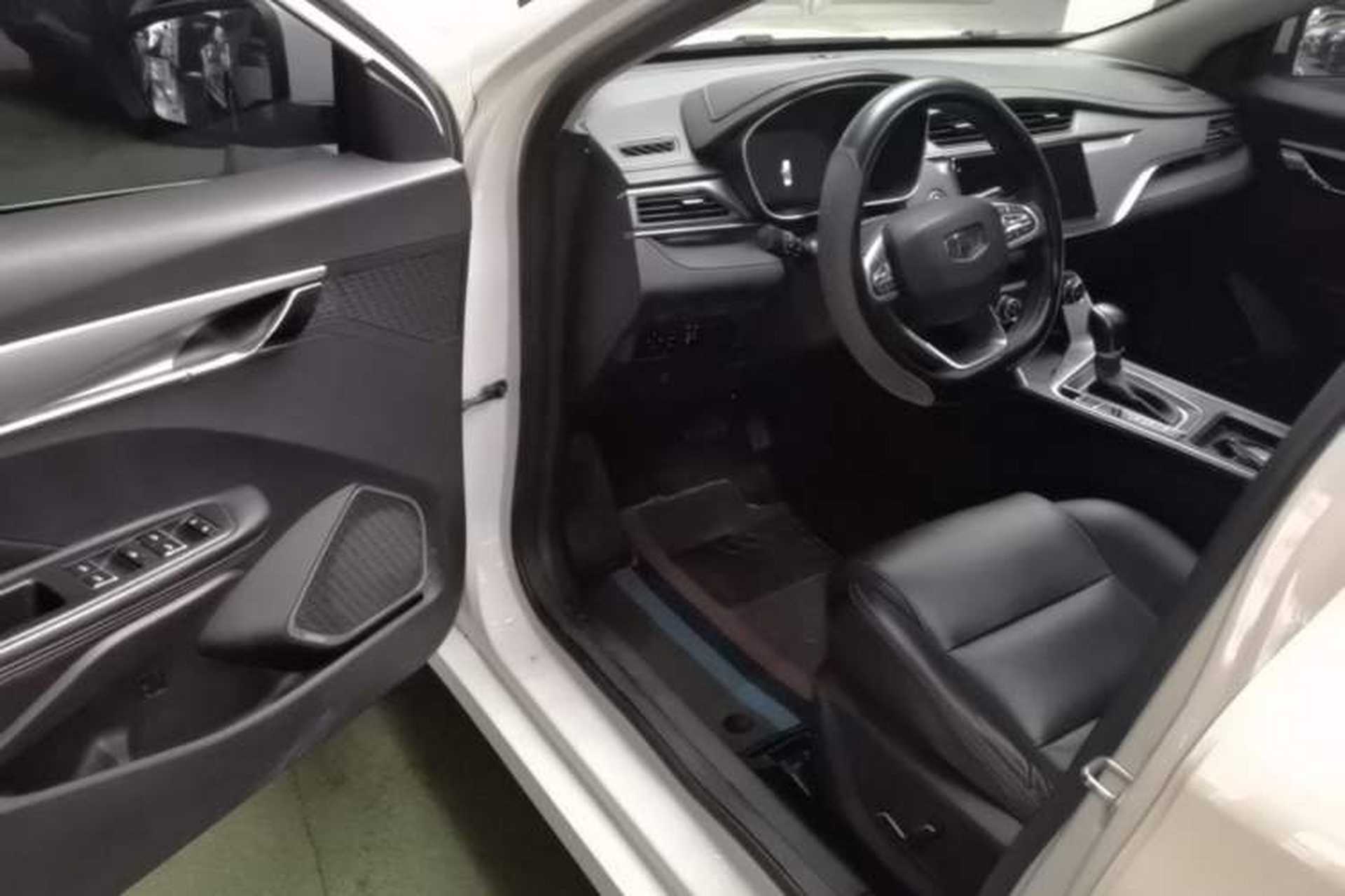 Used Geely Auto Binray 2018 14T CVT Binyi Edition Driver Seat