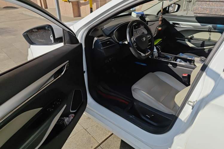 Used Geely Auto Binray 2018 14T CVT Binyi Edition Driver Seat