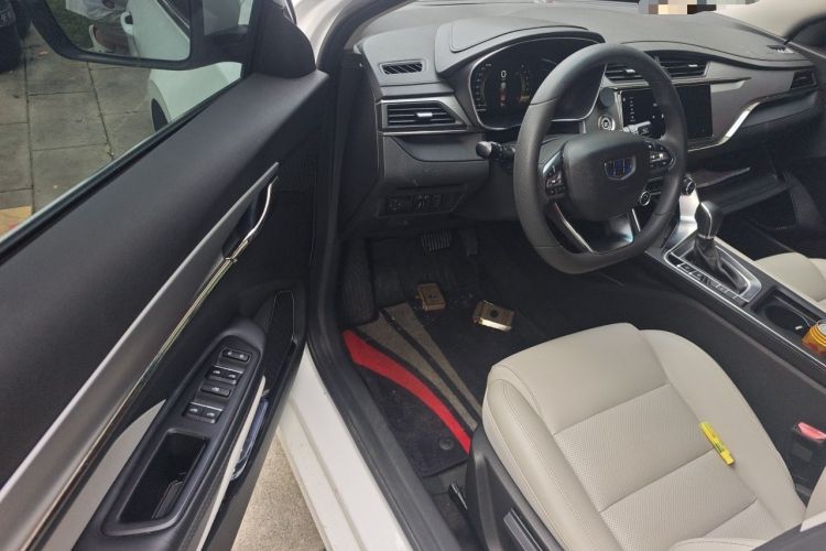 Used Geely Auto Binray 2018 14T CVT Colorful Edition Driver Seat