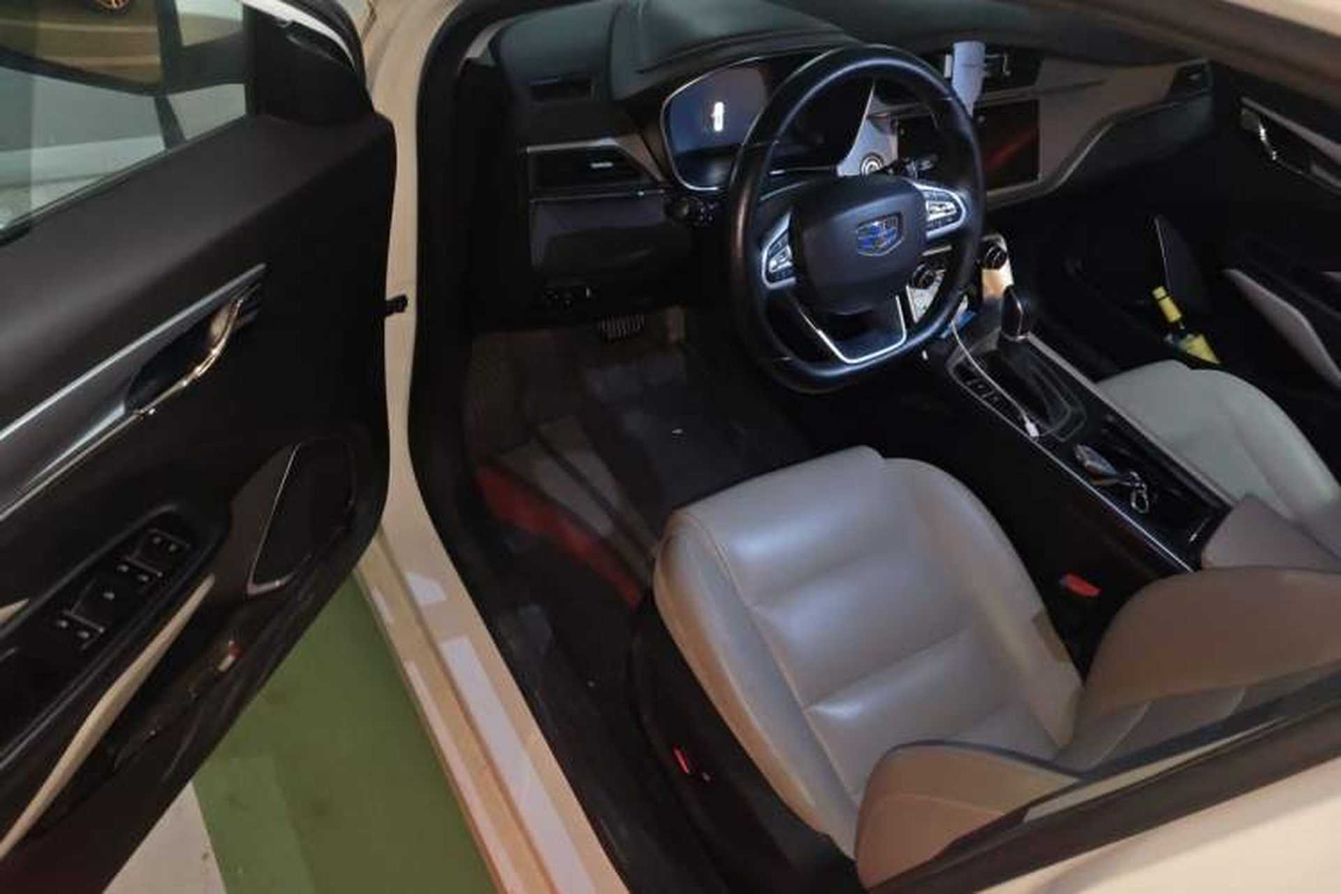 Used Geely Auto Binray 2018 14T CVT Binyi Edition Driver Seat