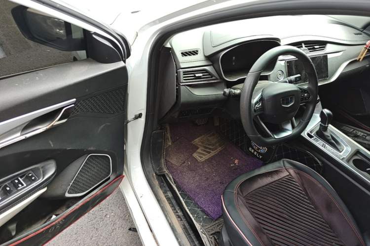 Used Geely Auto Binray 2018 14T CVT Colorful Edition Driver Seat