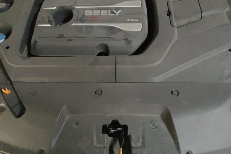 Used Geely Auto Binray 2018 14T CVT Binyi Edition Engine Bay