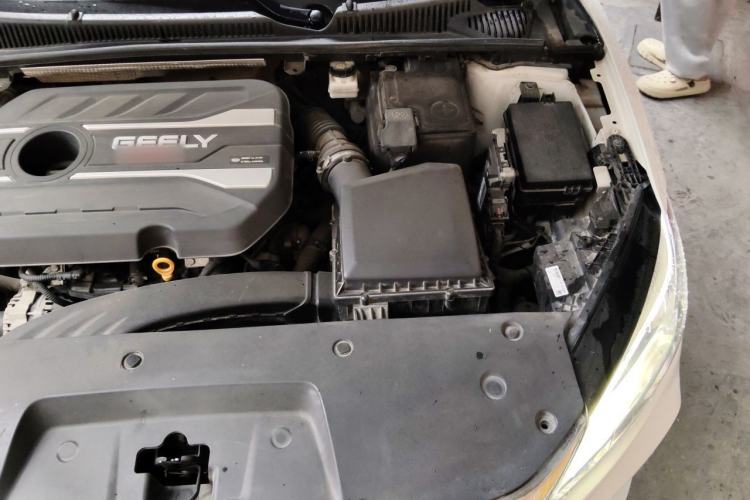 Used Geely Auto Binray 2018 14T CVT Binyi Edition Engine Bay Left