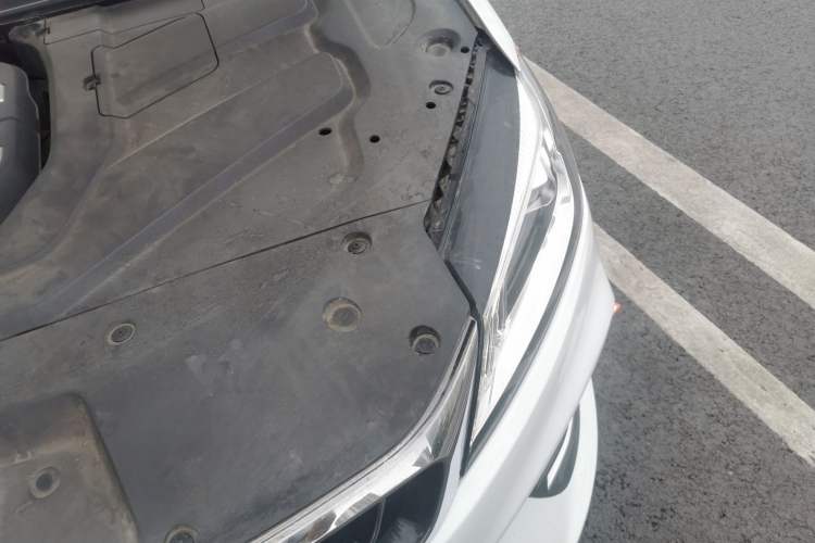 Used Geely Auto Binray 2018 14T CVT Binyi Edition Engine Bay Left