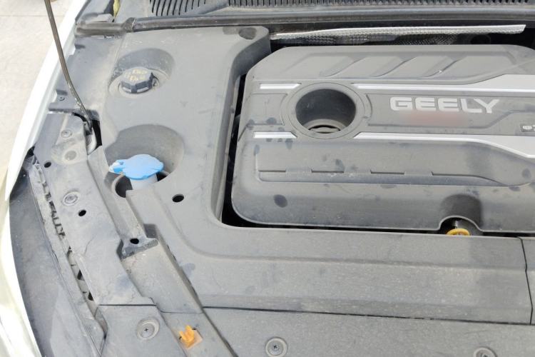 Used Geely Auto Binray 2018 14T CVT Binyi Edition Engine Bay Right