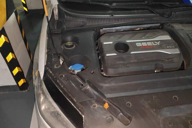 Used Geely Auto Binray 2018 14T CVT Binyi Edition Engine Bay Right
