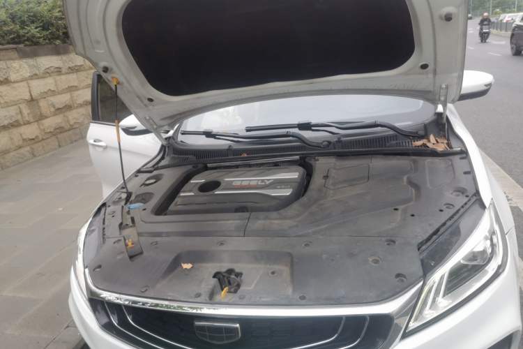 Used Geely Auto Binray 2018 14T CVT Binyi Edition Engine Bay
