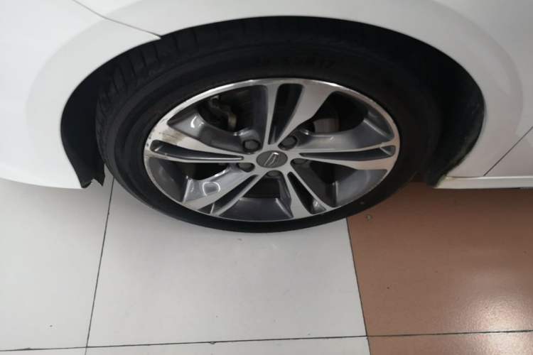 Used Geely Auto Binray 2018 14T CVT Binyi Edition Exterior 4