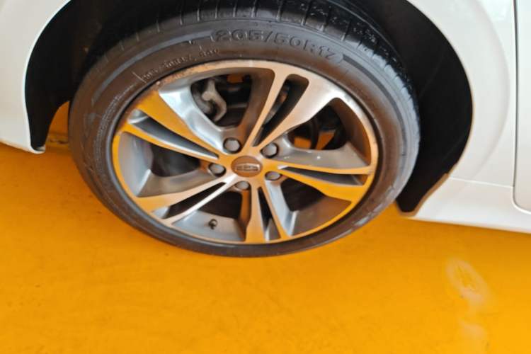 Used Geely Auto Binray 2018 14T Manual Binzhi Edition Exterior 5