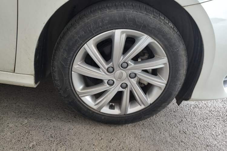 Used Geely Auto Binray 2018 14T Manual Binshang Edition Exterior 7