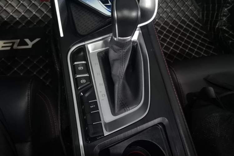 Used Geely Auto Binray 2018 14T CVT Binyi Edition Gear Lever