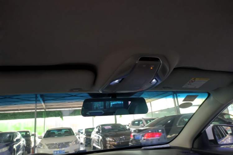 Used Geely Auto Binray 2018 14T Manual Colorful Edition Headliner
