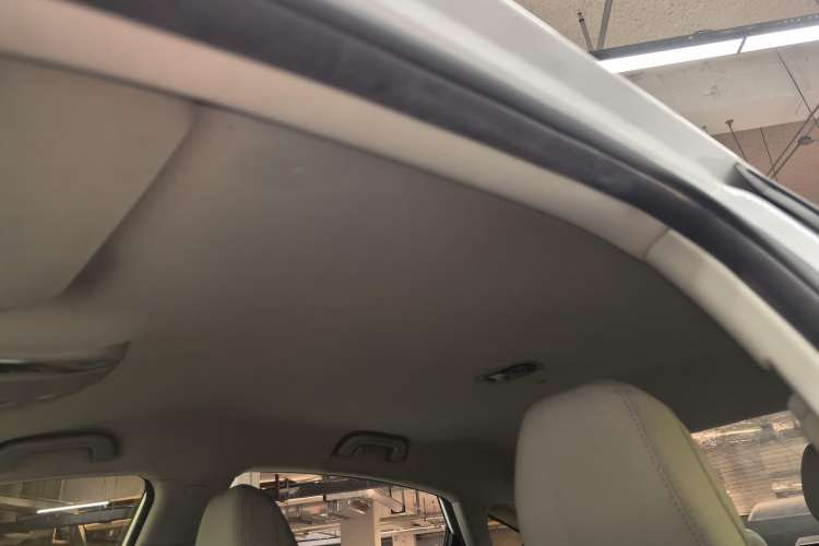 Used Geely Auto Binray 2018 14T Manual Colorful Edition Headliner