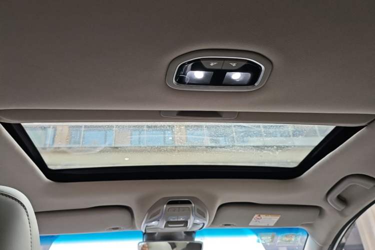 Used Geely Auto Binray 2018 14T Manual Binzhi Edition Headliner