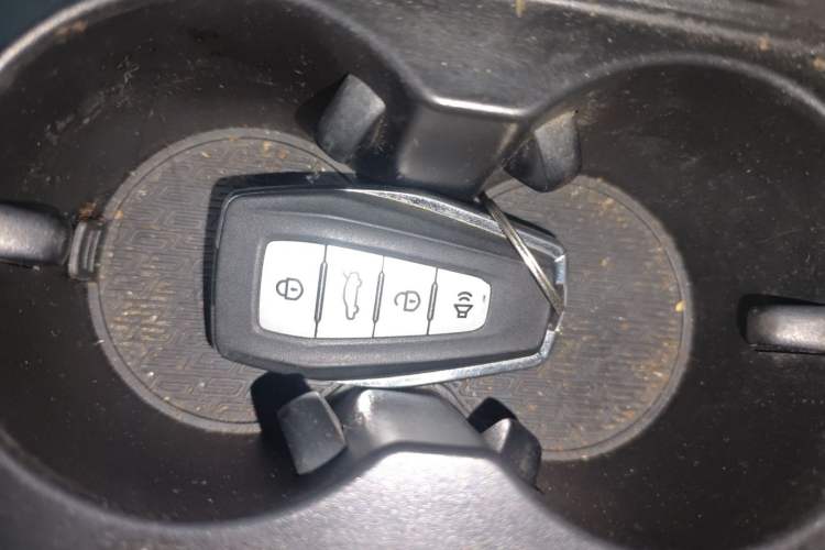 Used Geely Auto Binray 2018 14T CVT Binyi Edition Interior 1