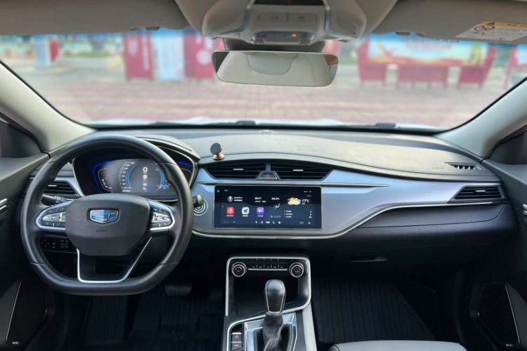 Used Geely Auto Binray 2018 14T CVT Binyi Edition Interior 1