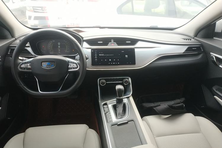Used Geely Auto Binray 2018 14T CVT Binyi Edition Interior 2
