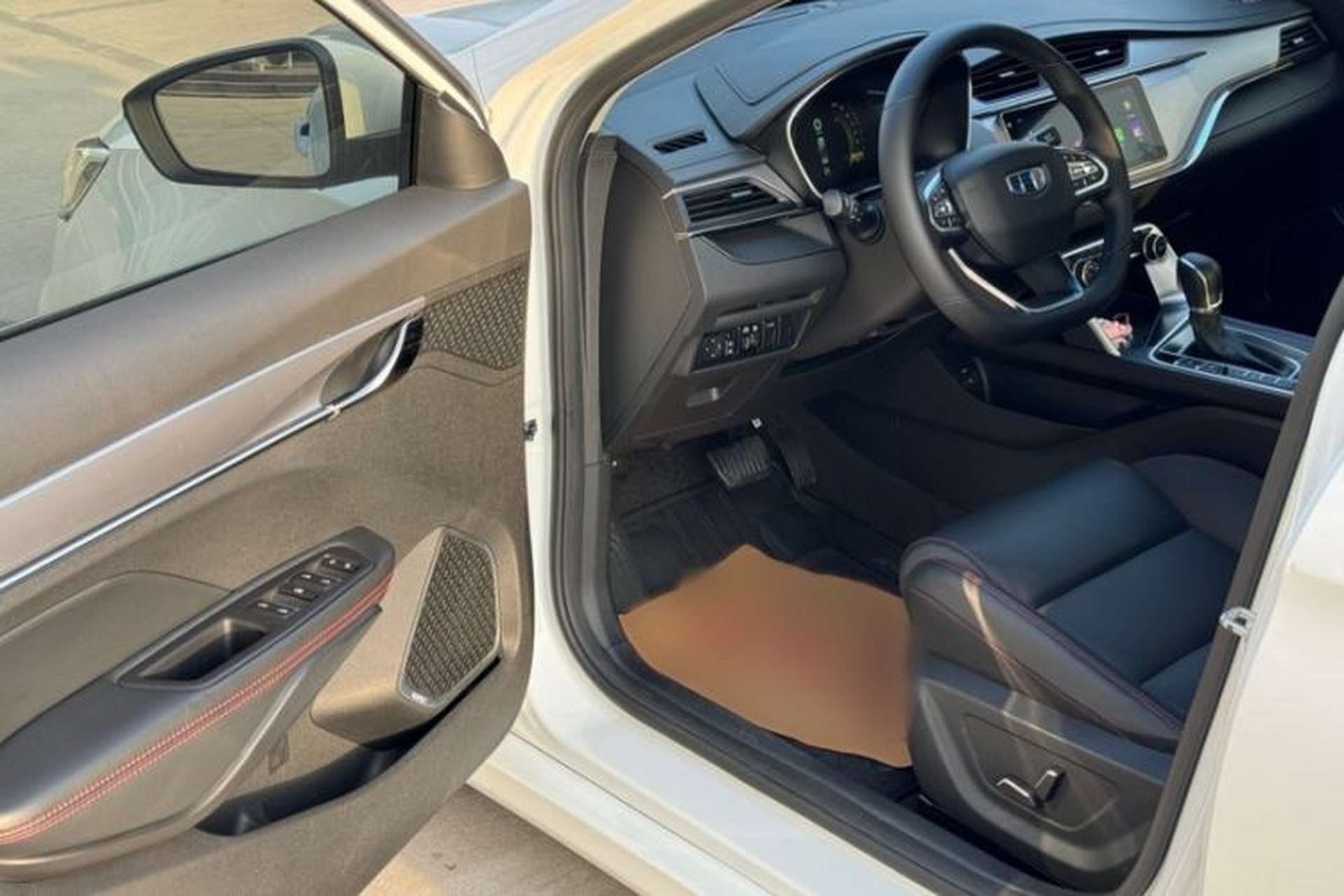 Used Geely Auto Binray 2018 14T CVT Binyi Edition Interior 2
