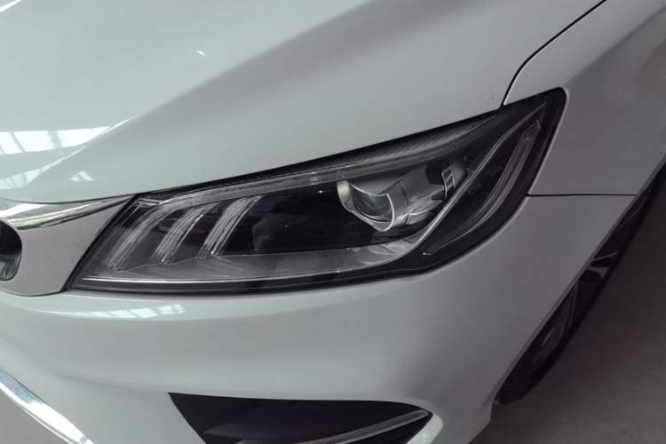 Used Geely Auto Binray 2018 14T CVT Binyi Edition Left Front Headlight