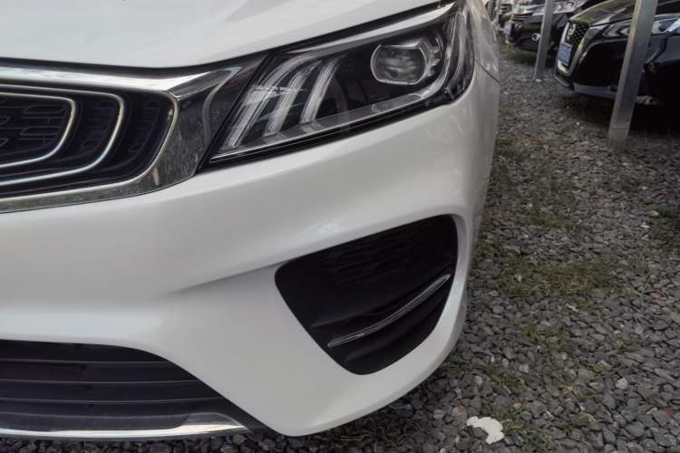 Used Geely Auto Binray 2018 14T CVT Binyi Edition Left Front Headlight