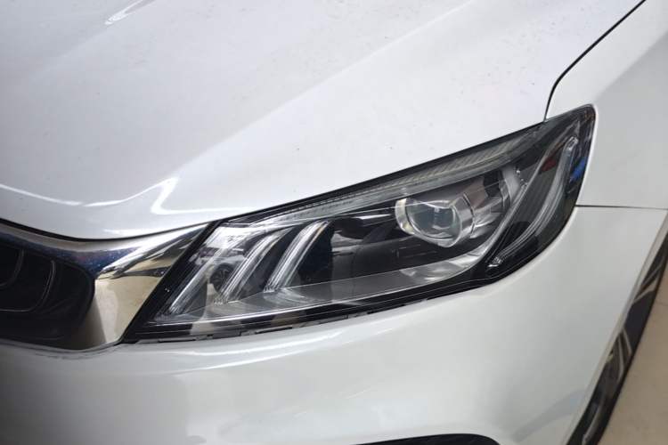 Used Geely Auto Binray 2018 14T CVT Binyi Edition Left Front Headlight