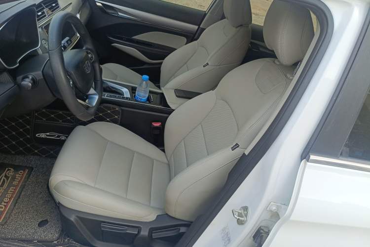 Used Geely Auto Binray 2018 14T CVT Colorful Edition Left Front Seat