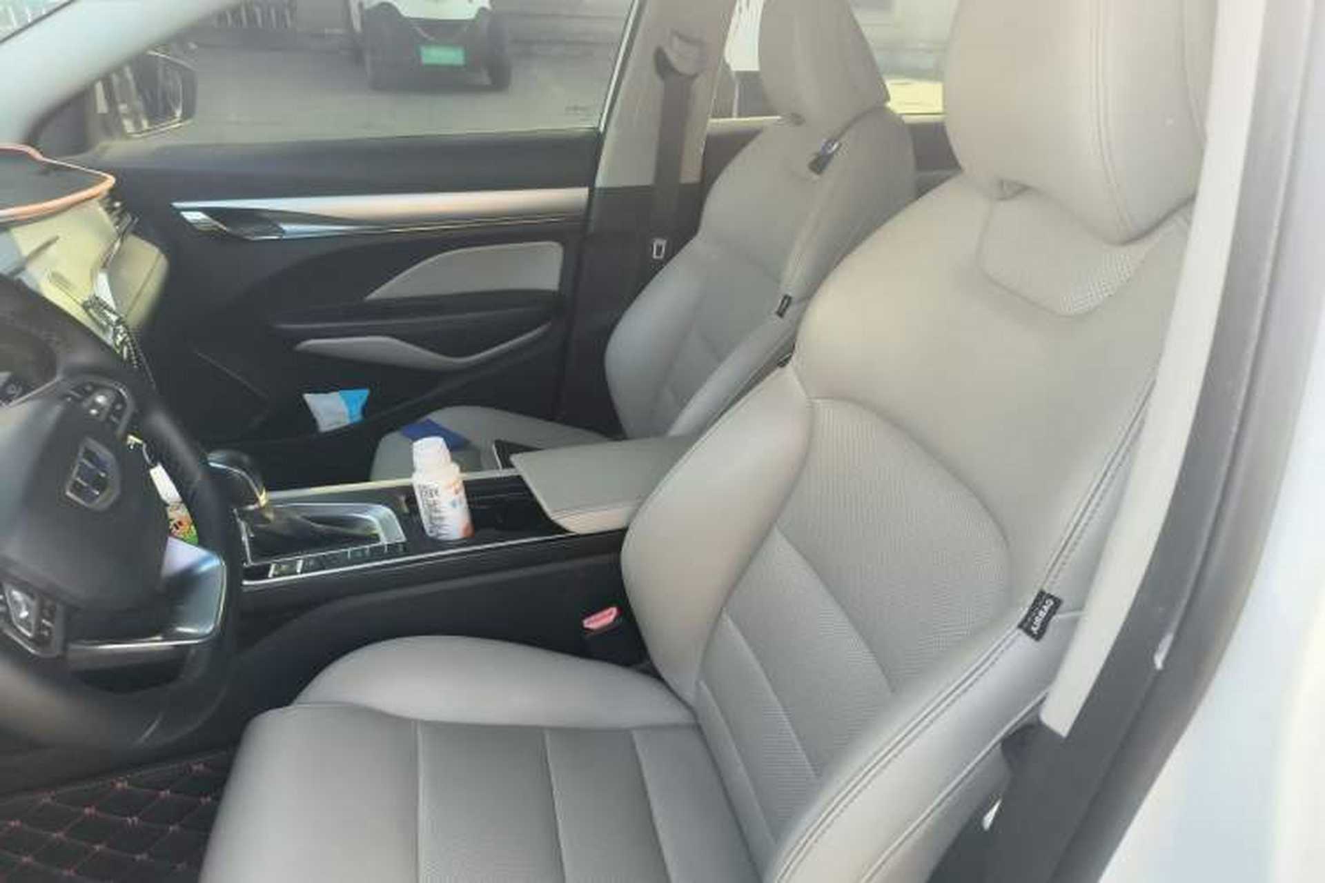 Used Geely Auto Binray 2018 14T CVT Binyi Edition Left Front Seat