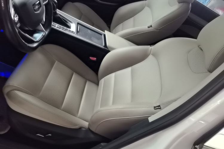 Used Geely Auto Binray 2018 14T CVT Binyi Edition Left Front Seat