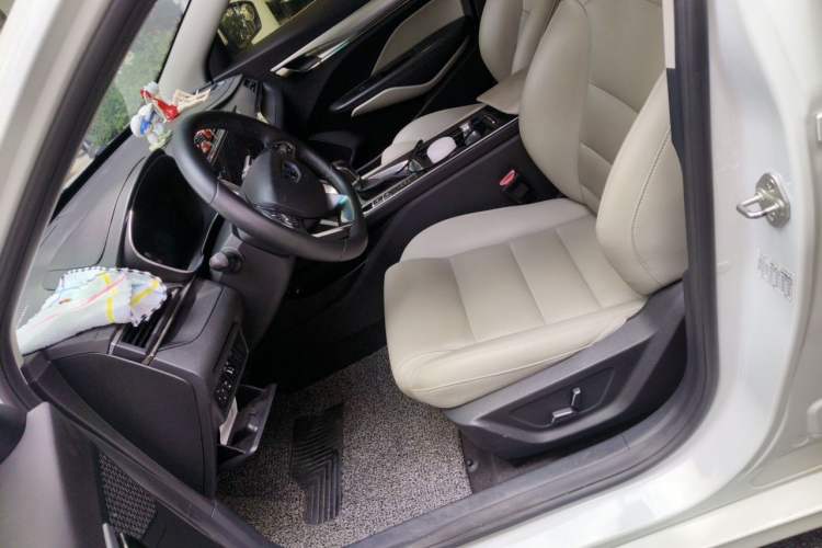 Used Geely Auto Binray 2018 14T CVT Binyi Edition Left Front Seat