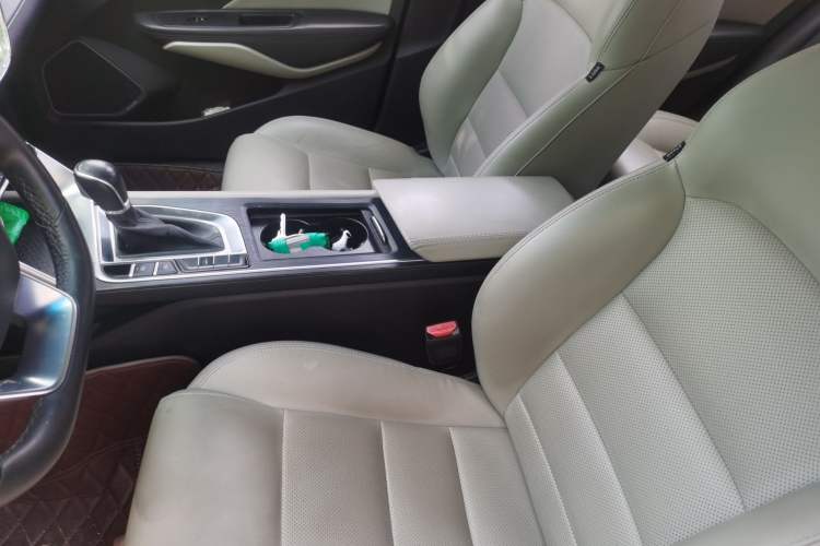 Used Geely Auto Binray 2018 14T CVT Binyi Edition Left Front Seat