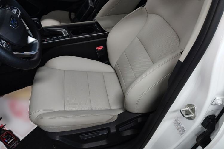 Used Geely Auto Binray 2018 14T CVT Colorful Edition Left Front Seat