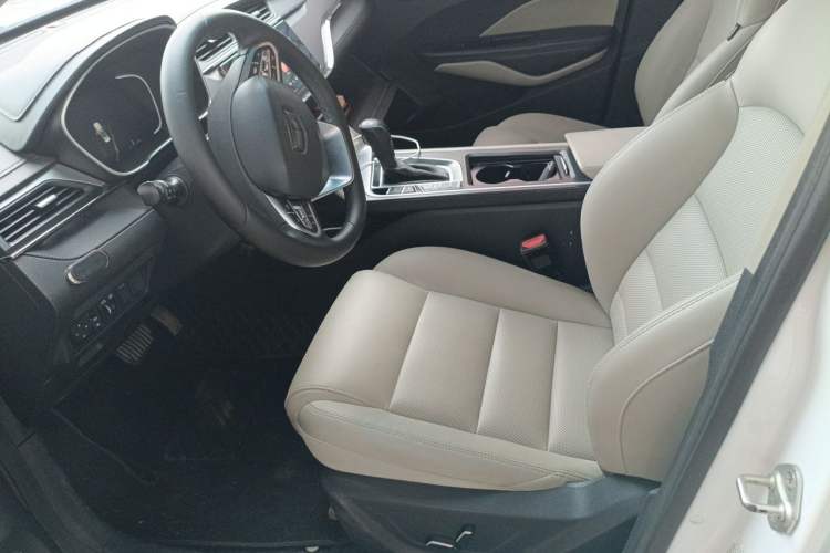 Used Geely Auto Binray 2018 14T CVT Binyi Edition Left Front Seat