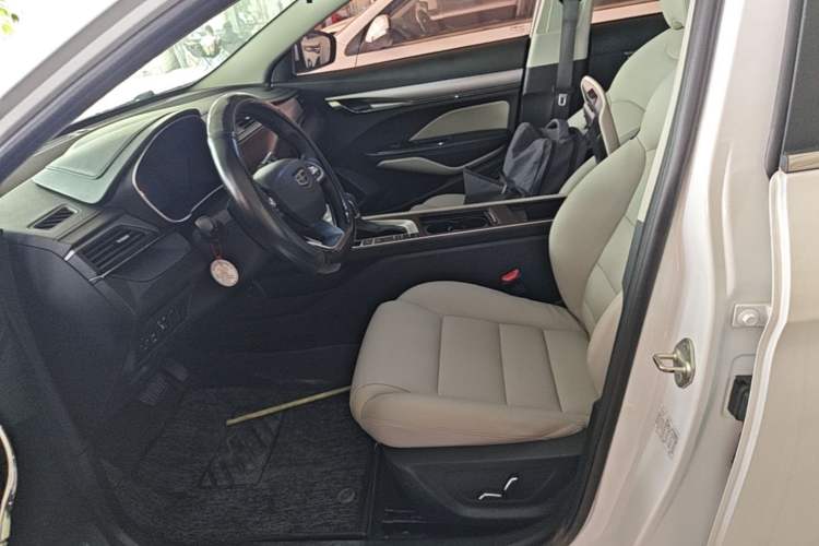 Used Geely Auto Binray 2018 14T CVT Binyi Edition Left Front Seat