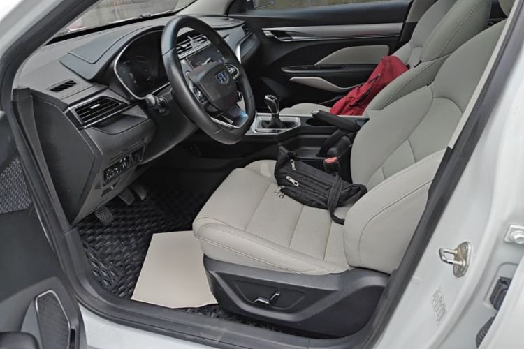 Used Geely Auto Binray 2018 14T Manual Binzhi Edition Left Front Seat