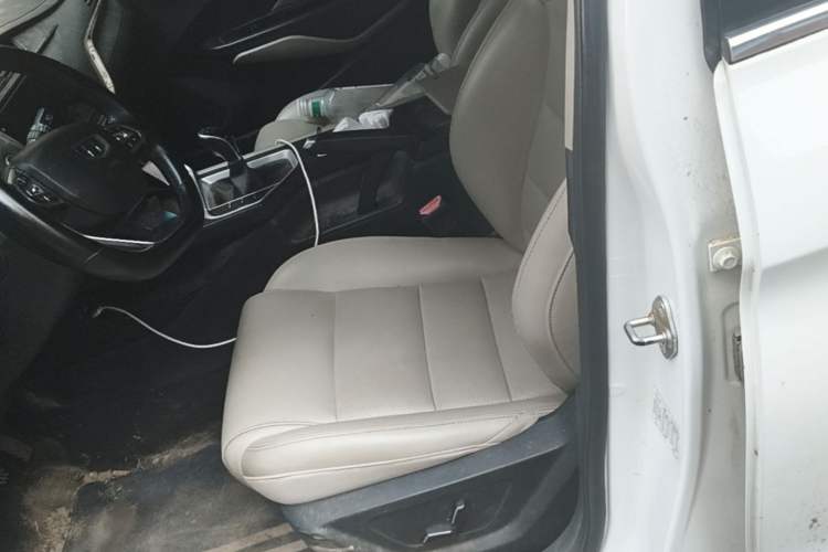 Used Geely Auto Binray 2018 14T Manual Binzhi Edition Left Front Seat