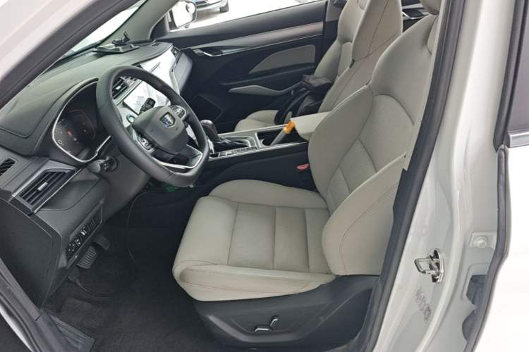 Used Geely Auto Binray 2018 14T CVT Binyi Edition Left Front Seat