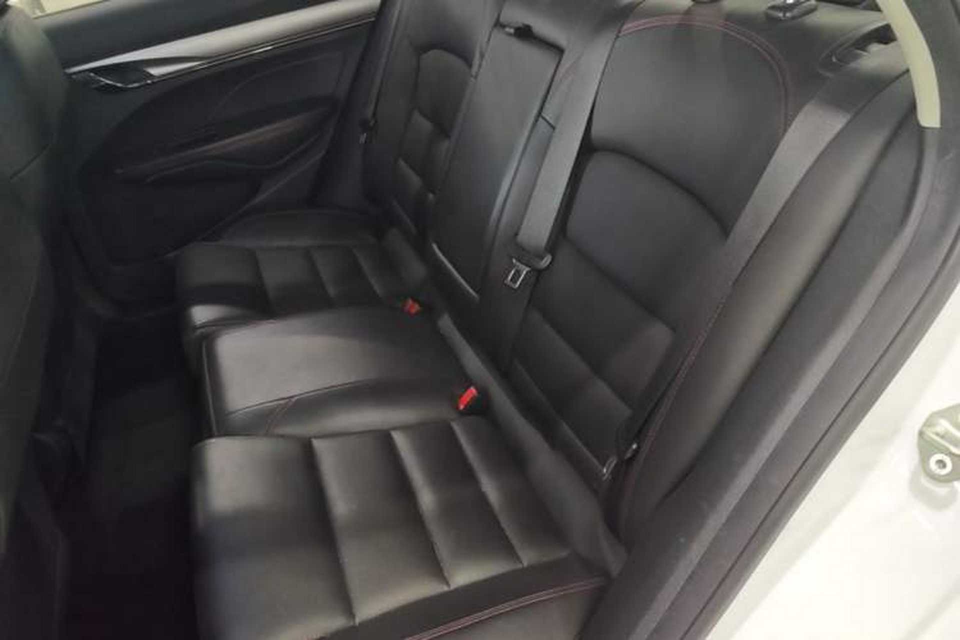 Used Geely Auto Binray 2018 14T CVT Binyi Edition Left Rear Seat